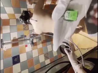 国产重口调教母狗!喝尿!鞭打!羞辱!风油精精 国产重口调教母狗!喝尿!鞭打!羞辱!风油精精